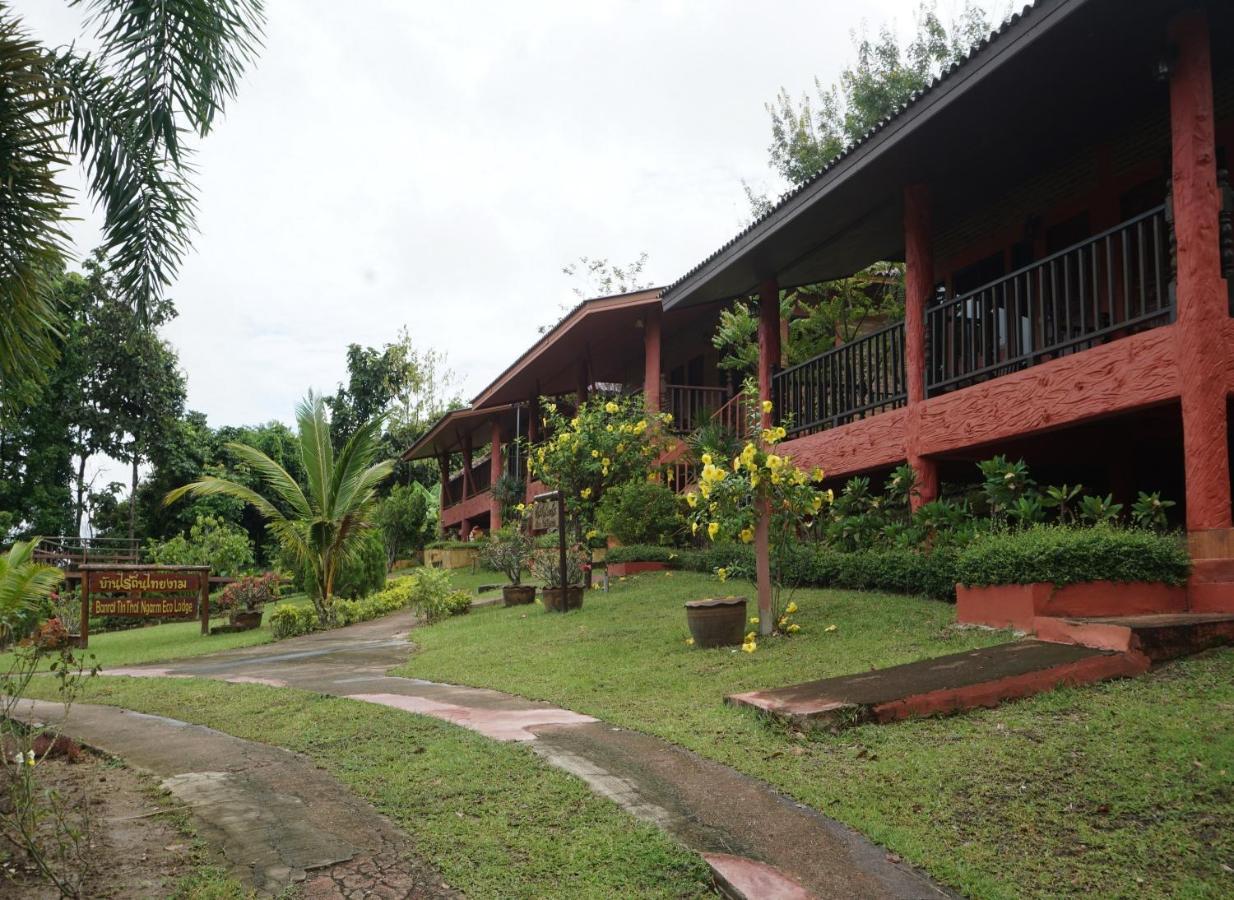 Ban Rai Tin Thai Ngarm Eco Lodge Merim Kültér fotó