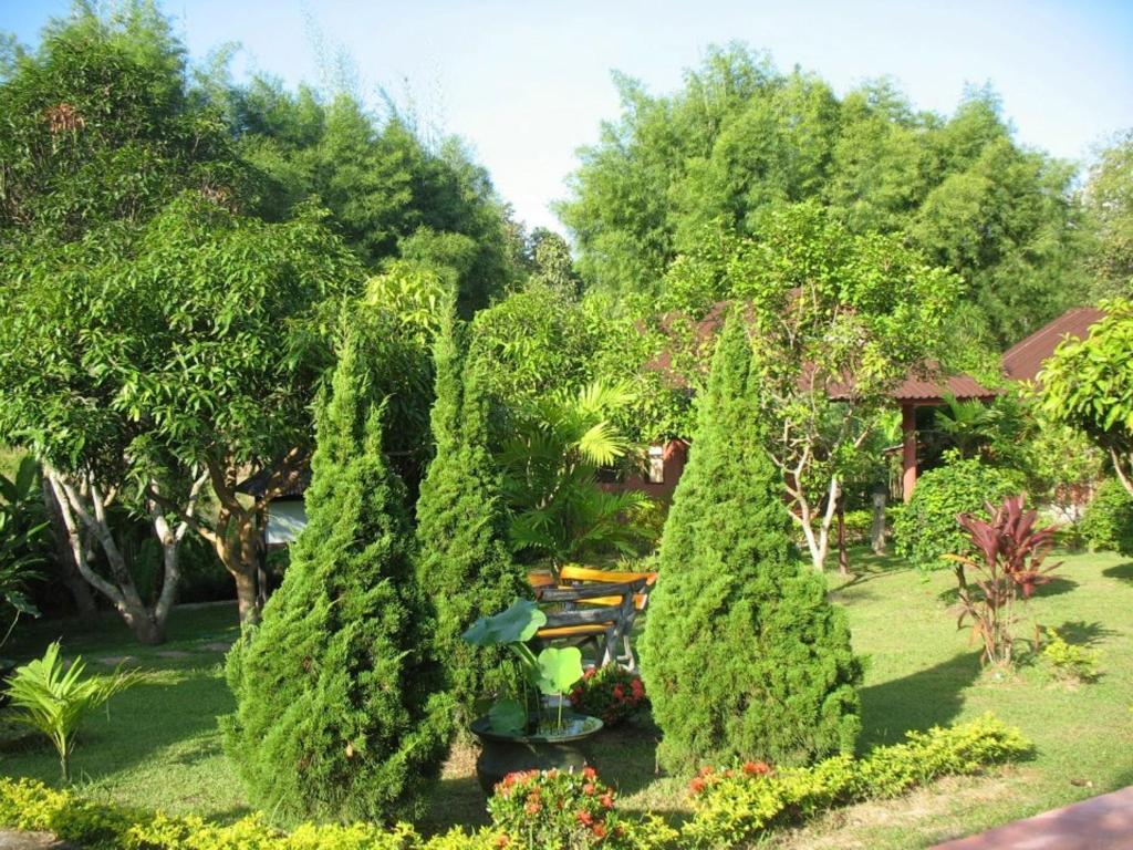 Ban Rai Tin Thai Ngarm Eco Lodge Merim Kültér fotó